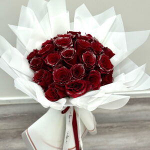 Red tinted roses 25 steams